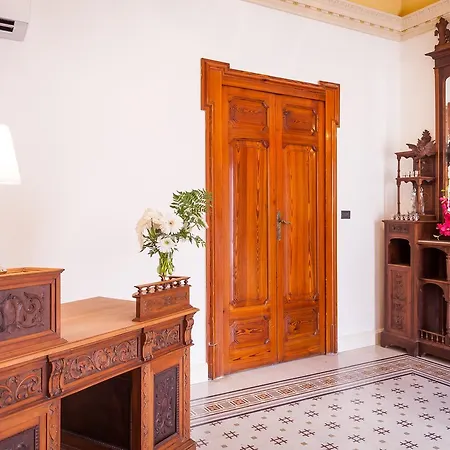 Palazzo Montalbano Bed & Breakfast Scicli
